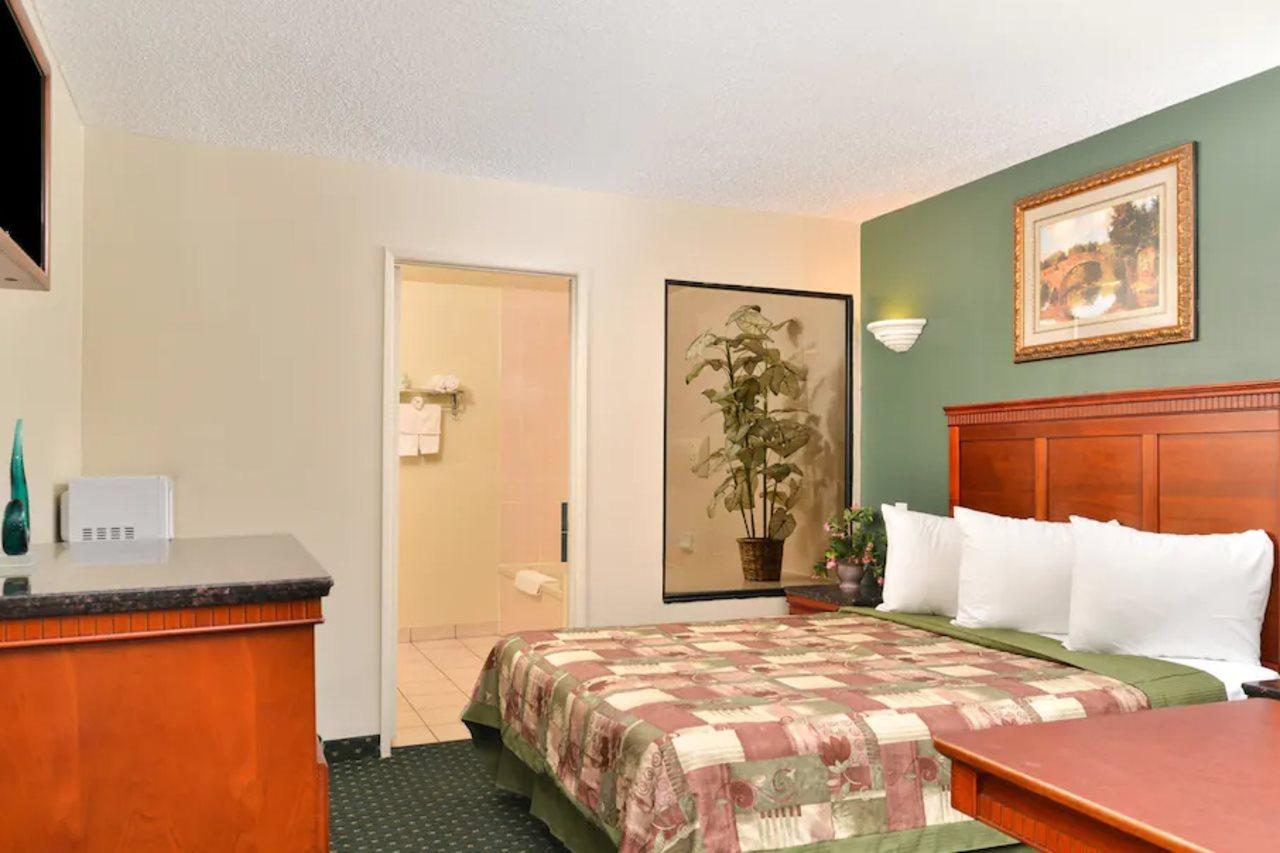 Americas Best Value Inn Redlands San Bernardino Экстерьер фото