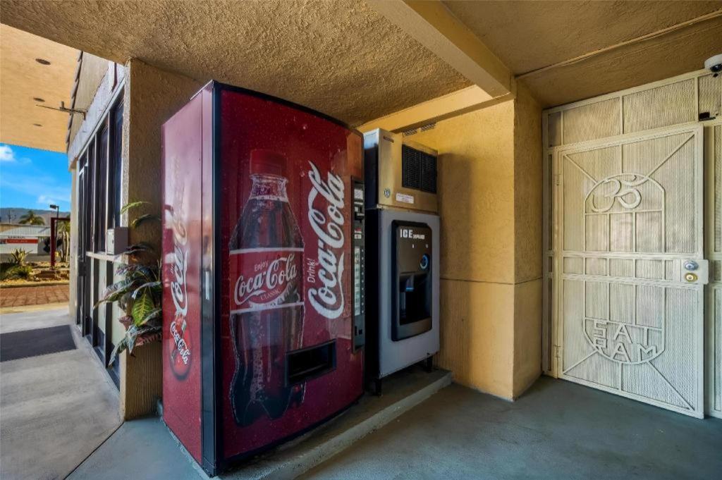 Americas Best Value Inn Redlands San Bernardino Экстерьер фото
