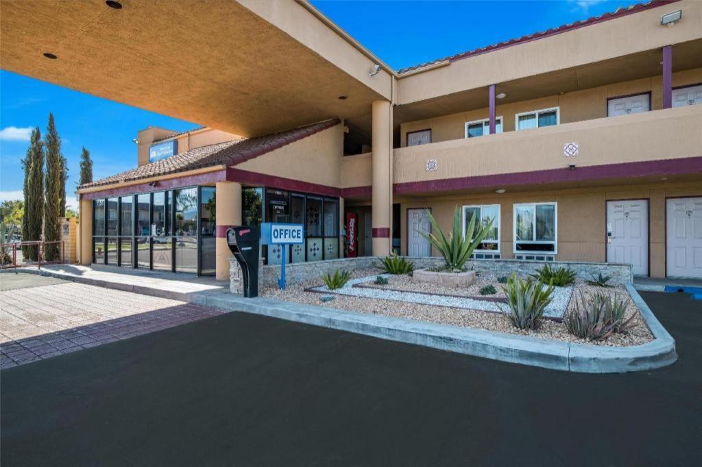Americas Best Value Inn Redlands San Bernardino Экстерьер фото