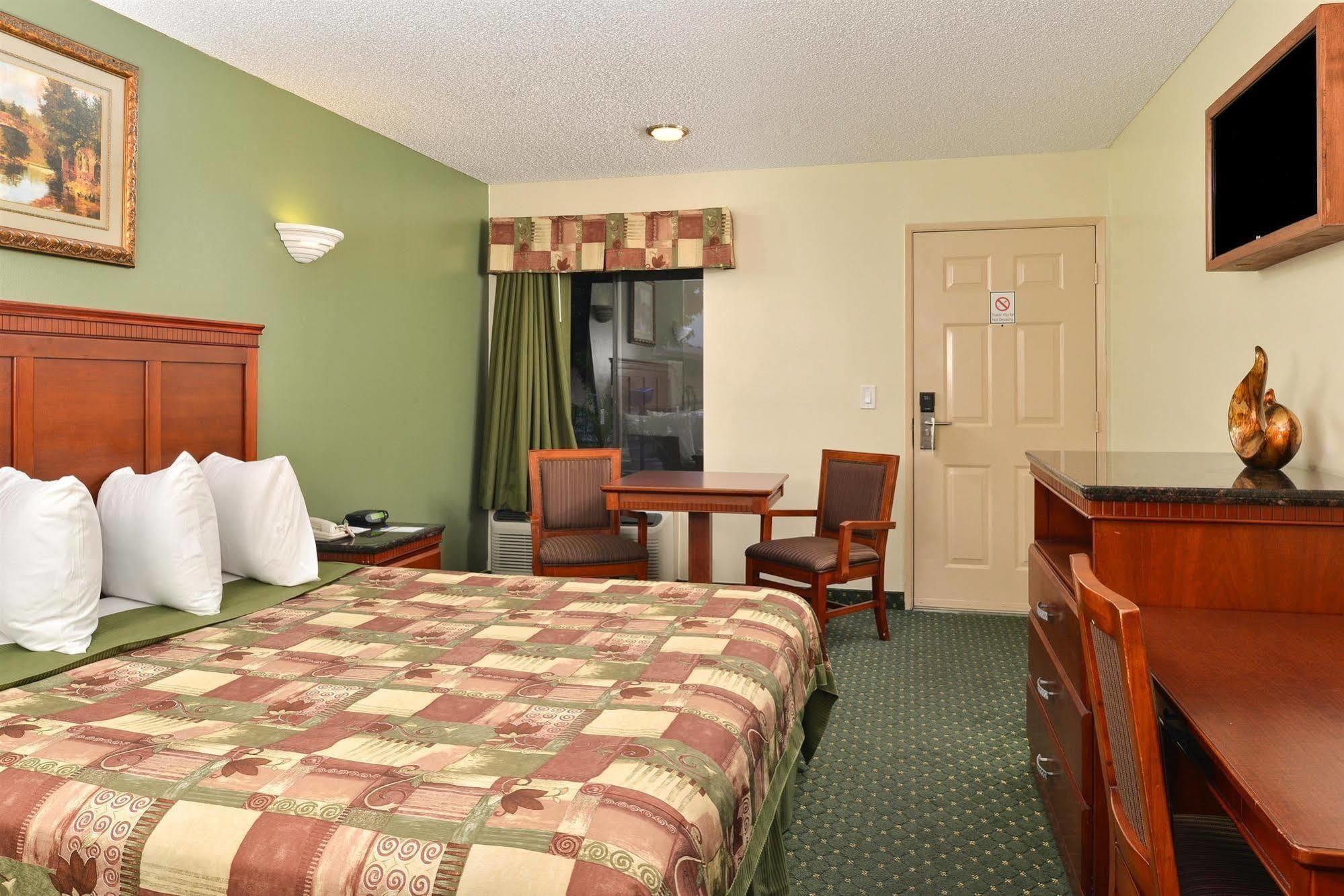 Americas Best Value Inn Redlands San Bernardino Экстерьер фото